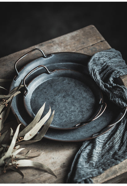 Metal/Iron Round Serving Plate with Handles