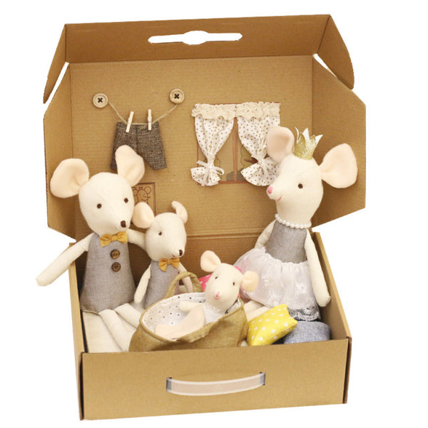 Milton Family Mice Home Plush toys - Rustic Edge