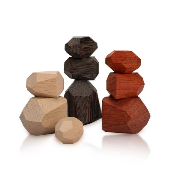 Stacked Balancing Stones - Rustic Edge